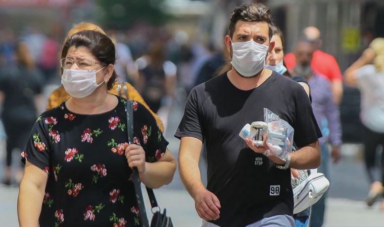 İzmir'de salgın önlemleri: Valilik yeni mesai saatlerini açıkladı