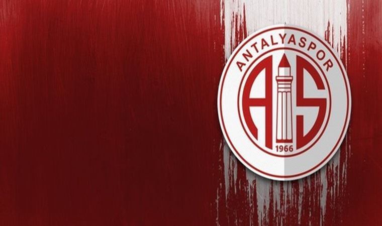 Antalyaspor'da bir kulüp personelinin Covid-19 testi pozitif çıktı