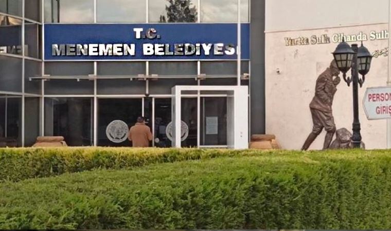 Menemen'de yeni başkan CHP'li Deniz Karakurt