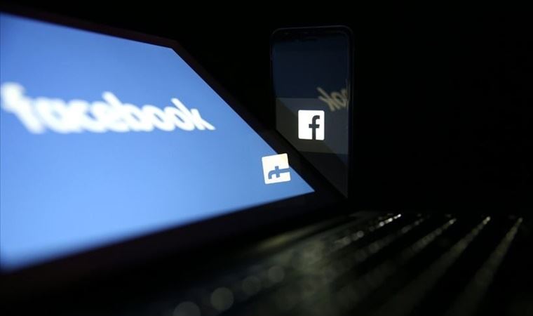 Sosyal medya devi Facebook'a iki dava