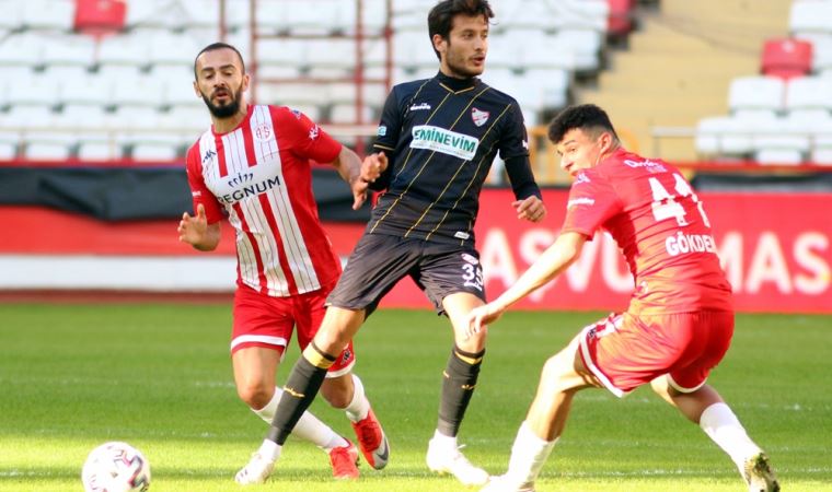 Antalyaspor kupada Boluspor'u eledi