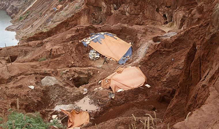 Pera Müzesi’nin yeni sergisi 'Kristal Berraklığı' ziyarete açıldı