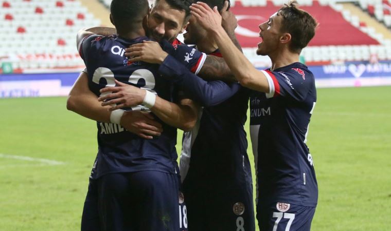 Antalyaspor, ilk deplasman galibiyetine Rize'de ulaşmak istiyor