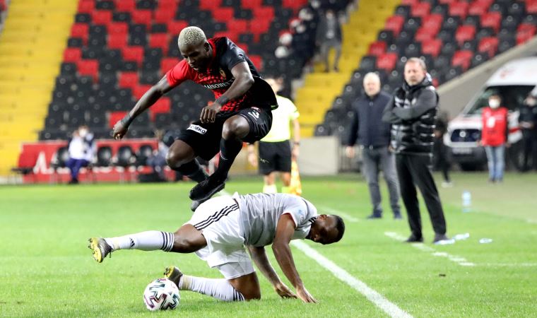 Zorlu maçların galibi Gaziantep FK'nin gözü Alanyaspor'da