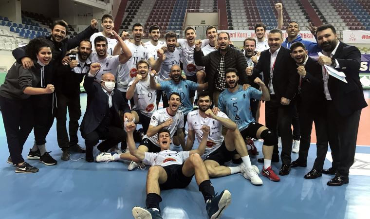 Altekma voleybolda yeni yıla umutlu giriyor