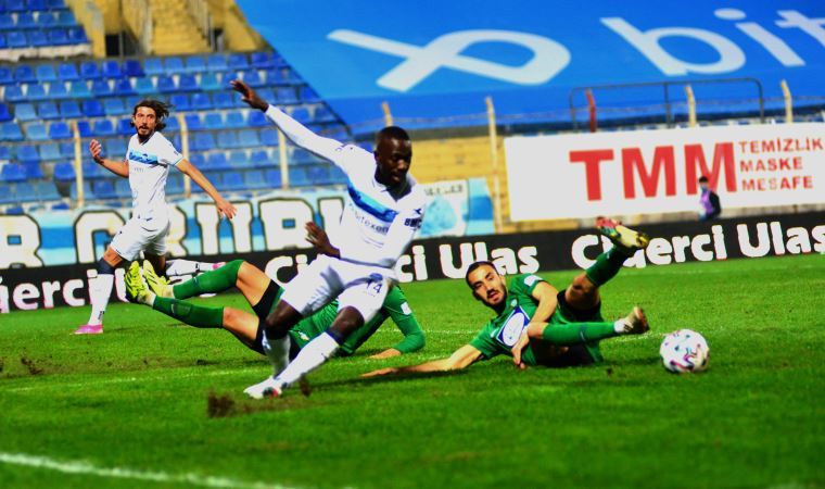 Adana Demirspor İstanbul'da keyifsiz!