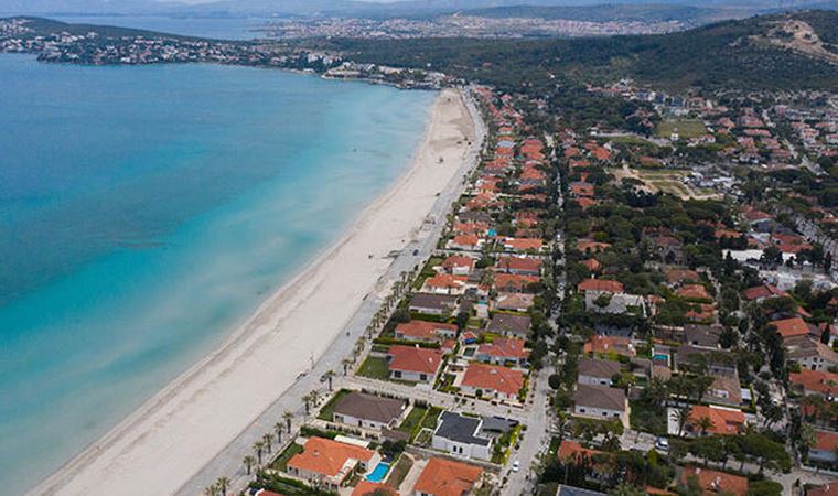 Çeşme'de en kalabalık kış: İzmir'den destek ekipleri gidecek