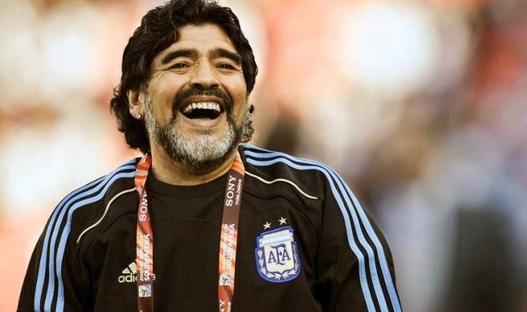 Futbolun efsanesi Maradona’nın son günlerini geçirdiği oda ilk kez görüntülendi