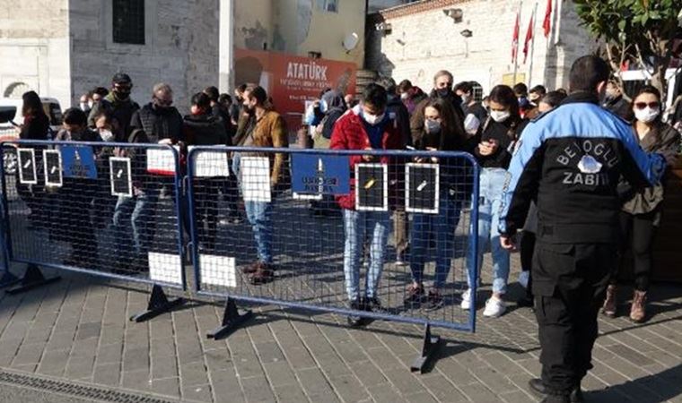 İstiklal Caddesi'nde karekod ile girişler başladı