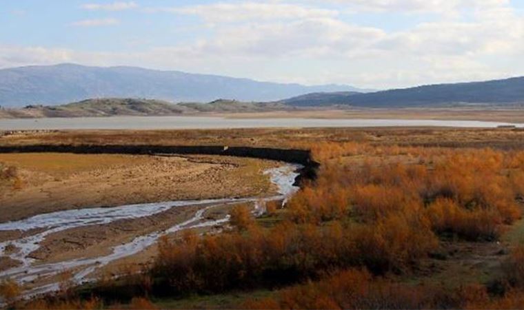 Gediz Ovası’nın verimli ovaları susuz kalacak!