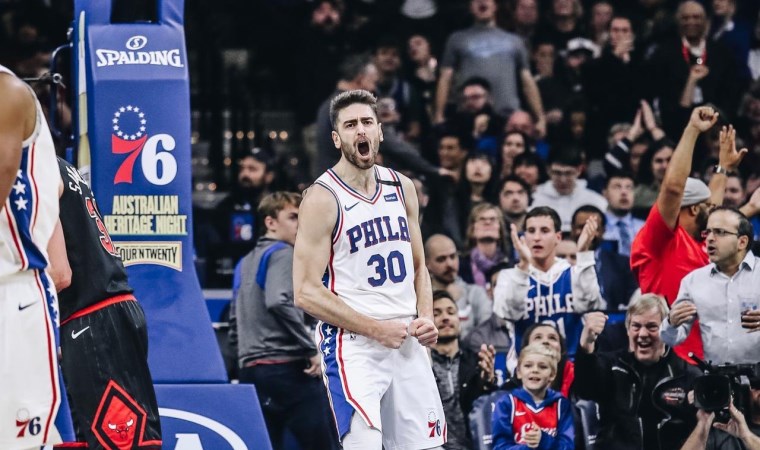 Furkan Korkmaz NBA'de uçuyor