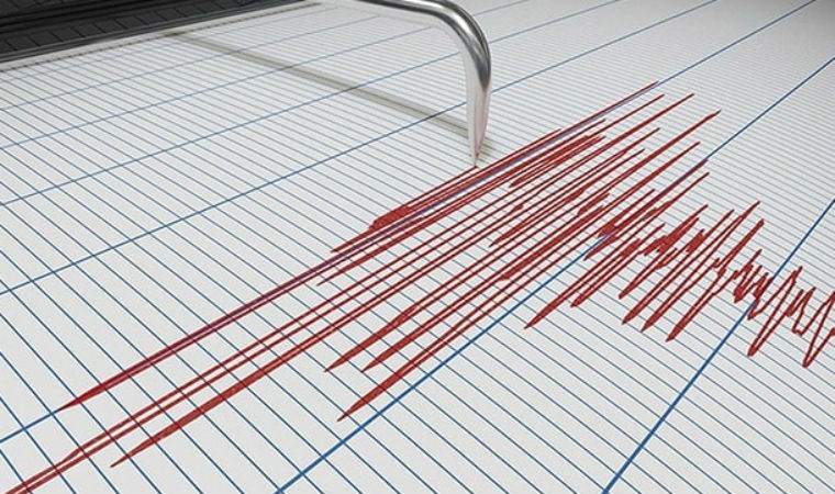 Akdeniz'de 4,9 büyüklüğünde deprem