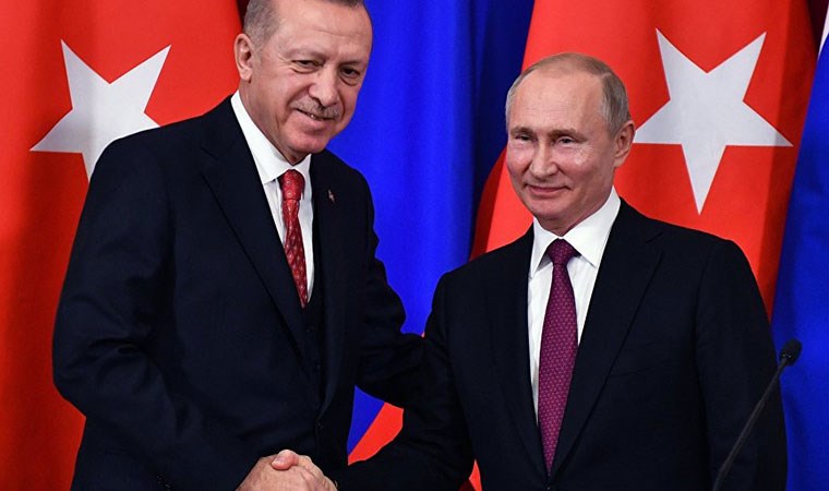 Erdoğan ve Putin İdlib’deki durumu telefonda görüştü