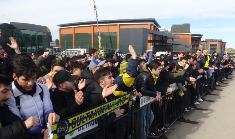 Fenerbahçelilerden TFF'ye protesto (12.02.2020)