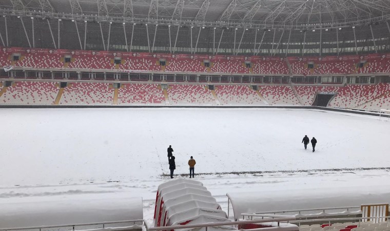 Sivasspor – Antalyaspor maçı öncesi işte zeminin durumu!