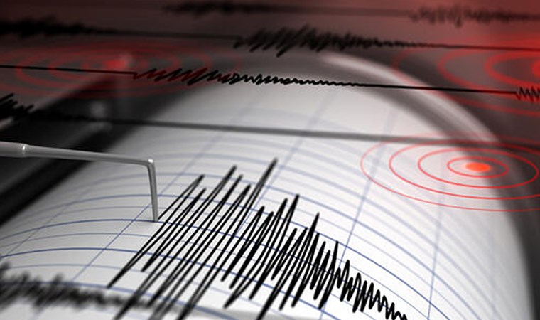 Manisa'da 5,2 büyüklüğünde deprem