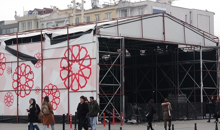 Taksim'deki çadır sökülüyor