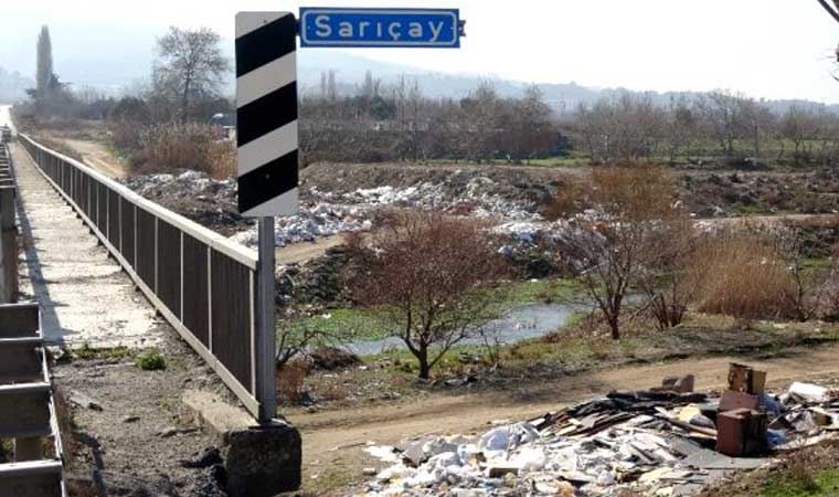 Sarıçay'ın çöpünü temizleyin