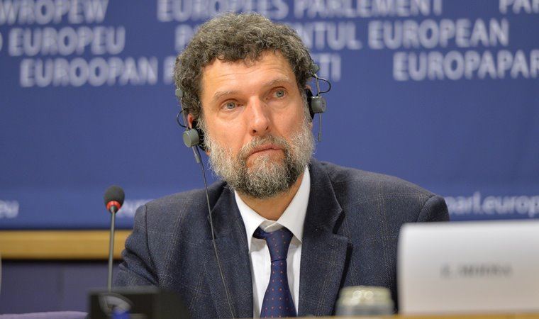 PEN'den Uyar şiiriyle Osman Kavala tepkisi