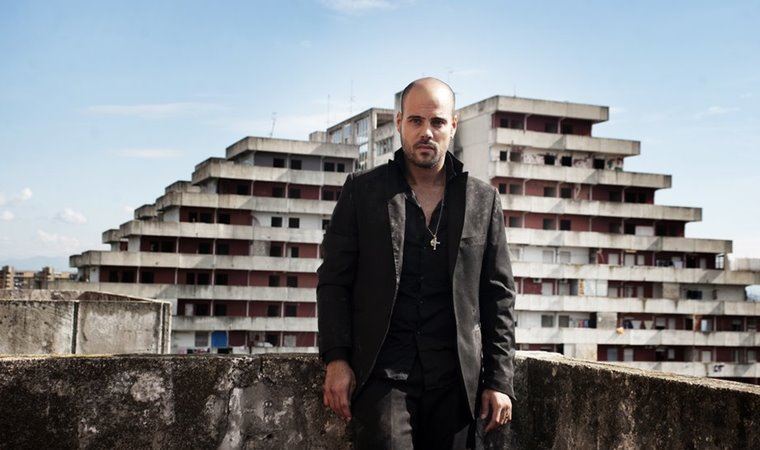 Gomorra dizisi ve filmiyle özdeşleşen “Scampia’nın Yelkenlileri”ne veda