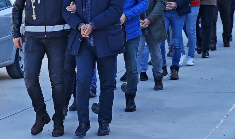 FETÖ'nün 'mahrem imam' yapılanmasına soruşturma: 50 gözaltı kararı