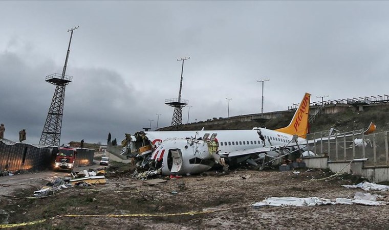 Pilotların kan örneği alınacak, cep telefonları incelenecek