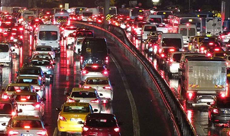 İstanbul'da trafik yoğunluğu artıyor (07.02.2020)