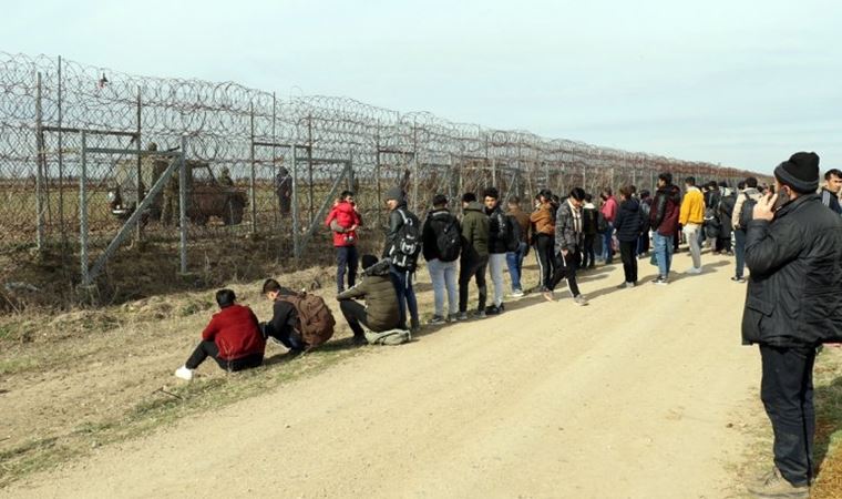 Yunanistan, Türkiye sınırını geçen 66 kişinin gözaltına alındığını açıkladı