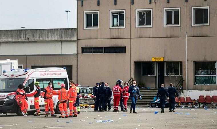 İtalya'da koronavirüs nedeniyle yaşamını yitirenlerin sayısı 631'e yükseldi