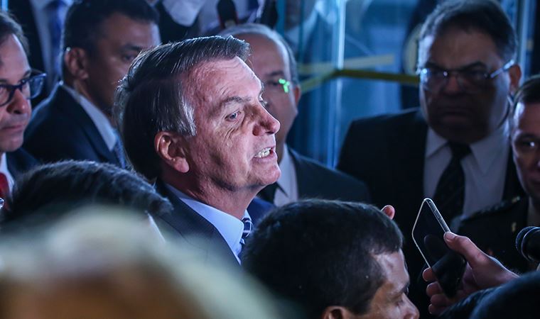 Brezilya Devlet Başkanı Bolsonaro'da koronavirüs şüphesiyle gözlem altına alındı