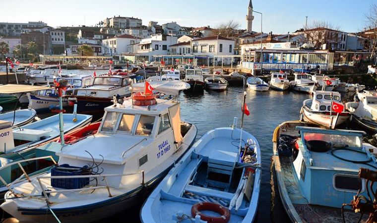 Bozcaada'da konaklama tesislerinin faaliyetleri geçici olarak durduruldu