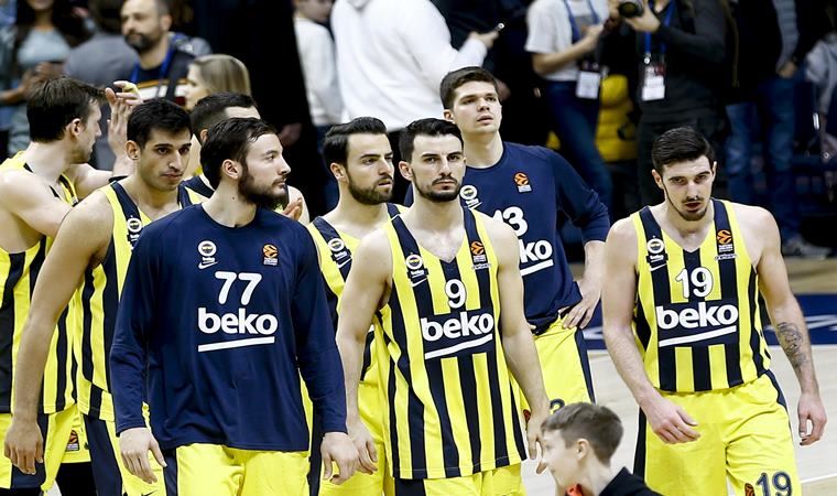 Fenerbahçe’de koronavirüs  paniği