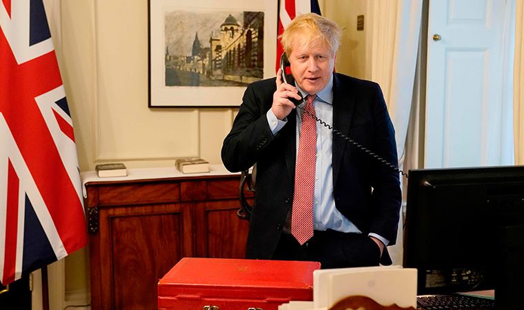 Boris Johnson koronavirüse yakalandı