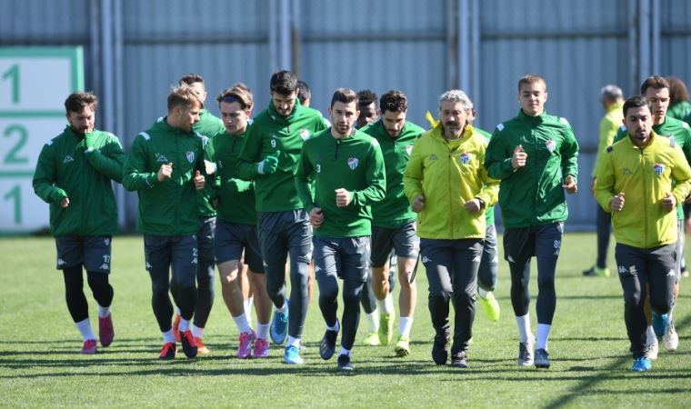 Bursaspor hedefinden kopmadı