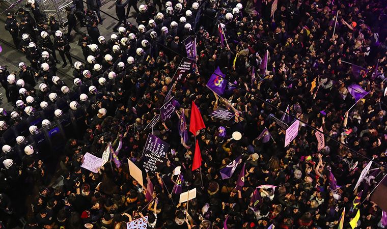 İçişleri Bakanı Soylu: 8 Mart'ta istediğiniz her yerde yürüyüş yapabilirsiniz, İstiklal Caddesi hariç