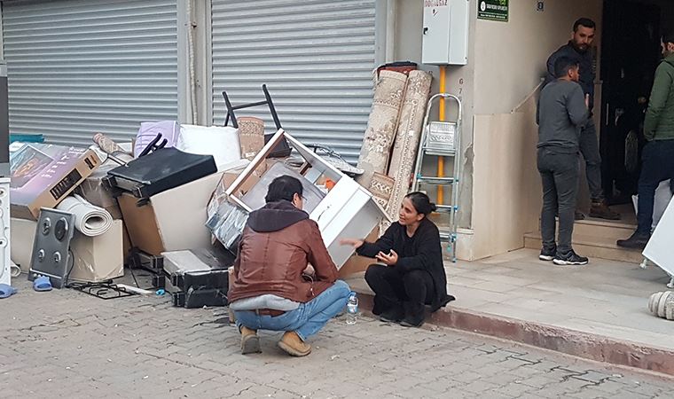 Gülistan'ın kaybolmasından sorumlu tutulan ailenin taşınmasına Doku ailesi engel oldu