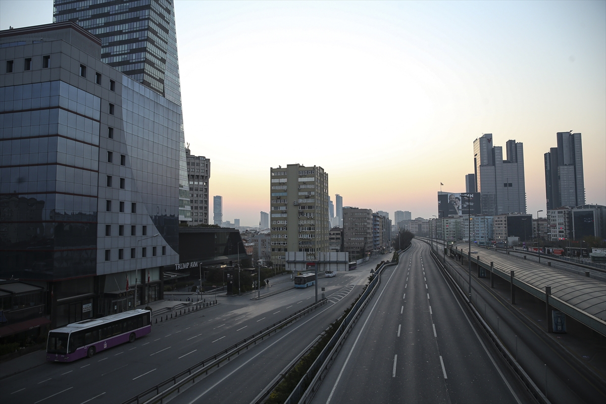 İstanbul'da "koronavirüs sessizliği"