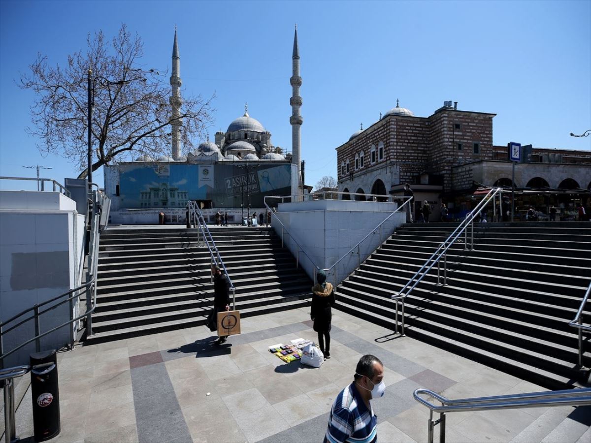 İstanbul'da koronavirüs sessizliği