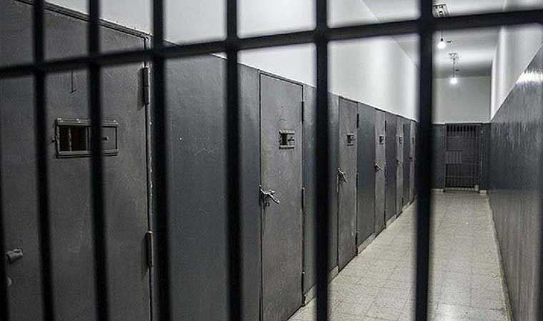 izmir deki kapali cezaevinde kovid 19 vakasi 62 mahkum izole edildi