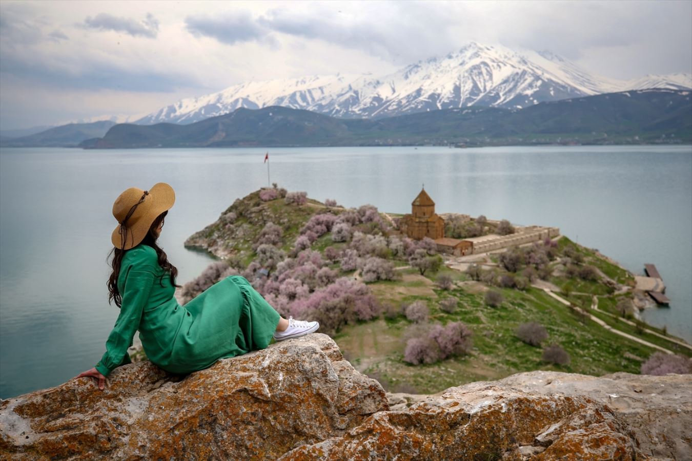 Akdamar Adası ziyaretçisiz kaldı