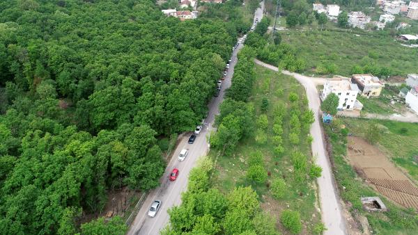 Bursa'da kilometrelerce su kuyruğu