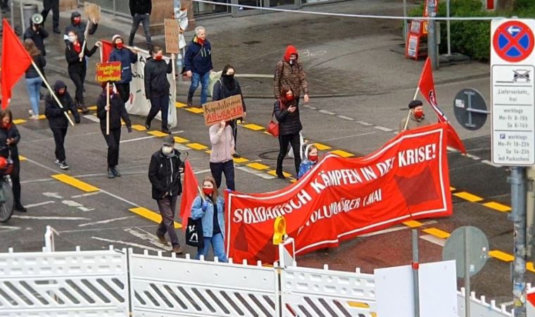 Almanya’da sosyal mesafeli 1 Mayıs yürüyüşü