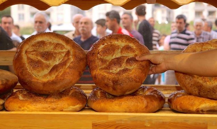 İBB, Halk Ekmek'in ürettiği pideler 1 TL'ye satılacak