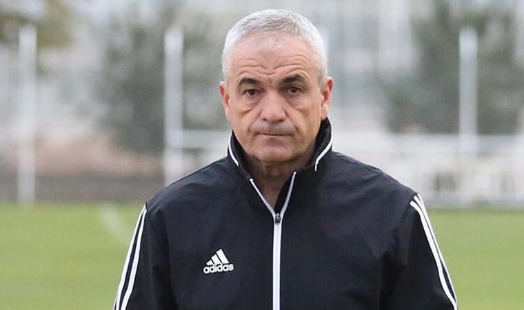 Sivasspor mesafeli çalışıyor