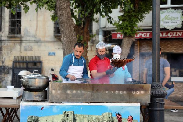 Gaziantepliler en çok kebapçıları özledi