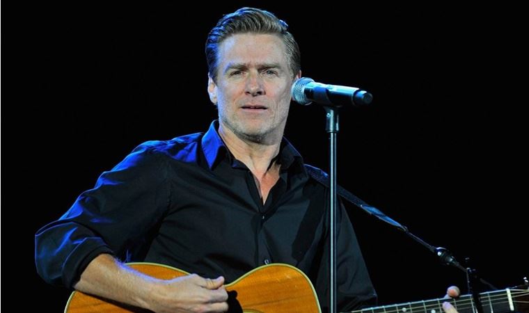 Bryan Adams eleştiri yağmuruna tutuldu