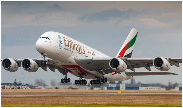 Emirates 30 bin çalışanını işten çıkarmaya hazırlanıyor