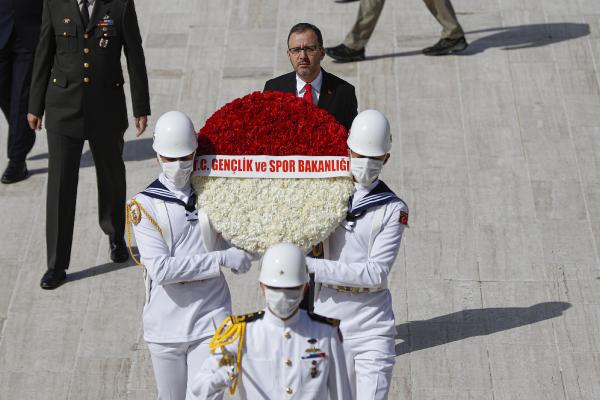 Anıtkabir'de 19 Mayıs töreni