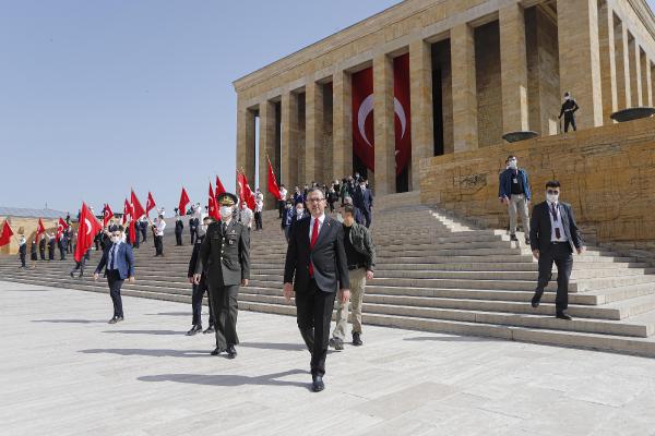 Anıtkabir'de 19 Mayıs töreni