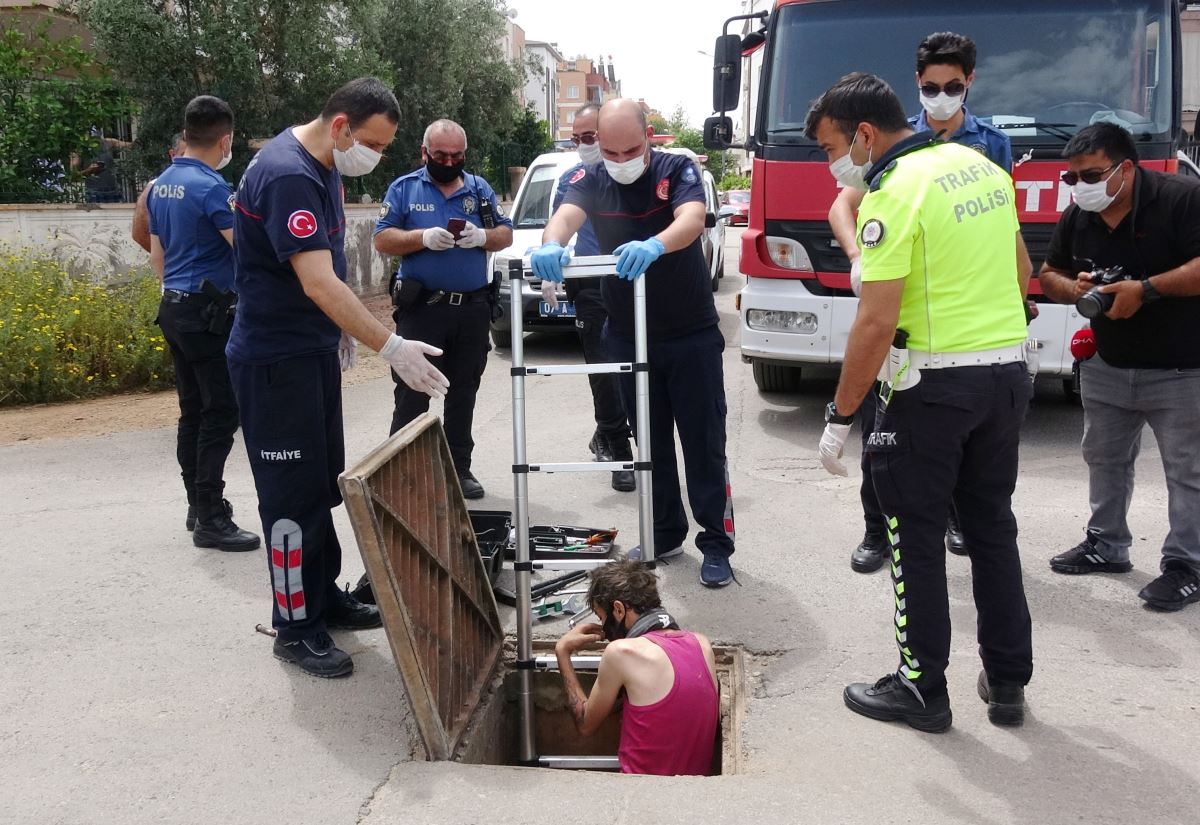 Uyuşturucu için karantina bölgesine kanalizasyondan girmek isterken mahsur kaldı